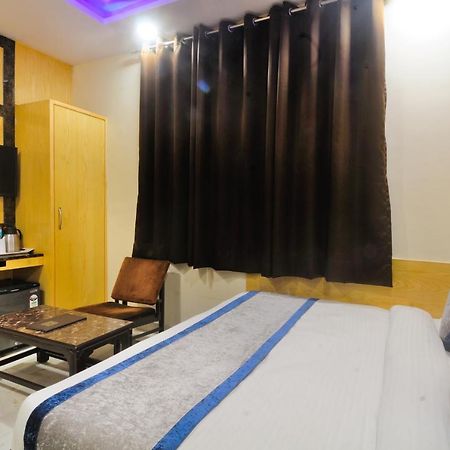 Hotel Karlo Kastle - Paharganj - Нью-Делі Екстер'єр фото