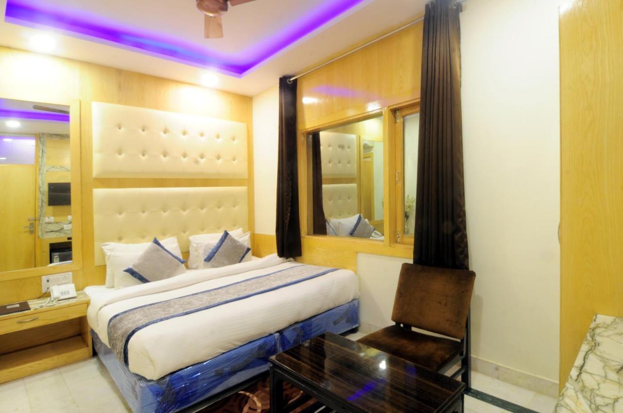 Hotel Karlo Kastle - Paharganj - Нью-Делі Екстер'єр фото